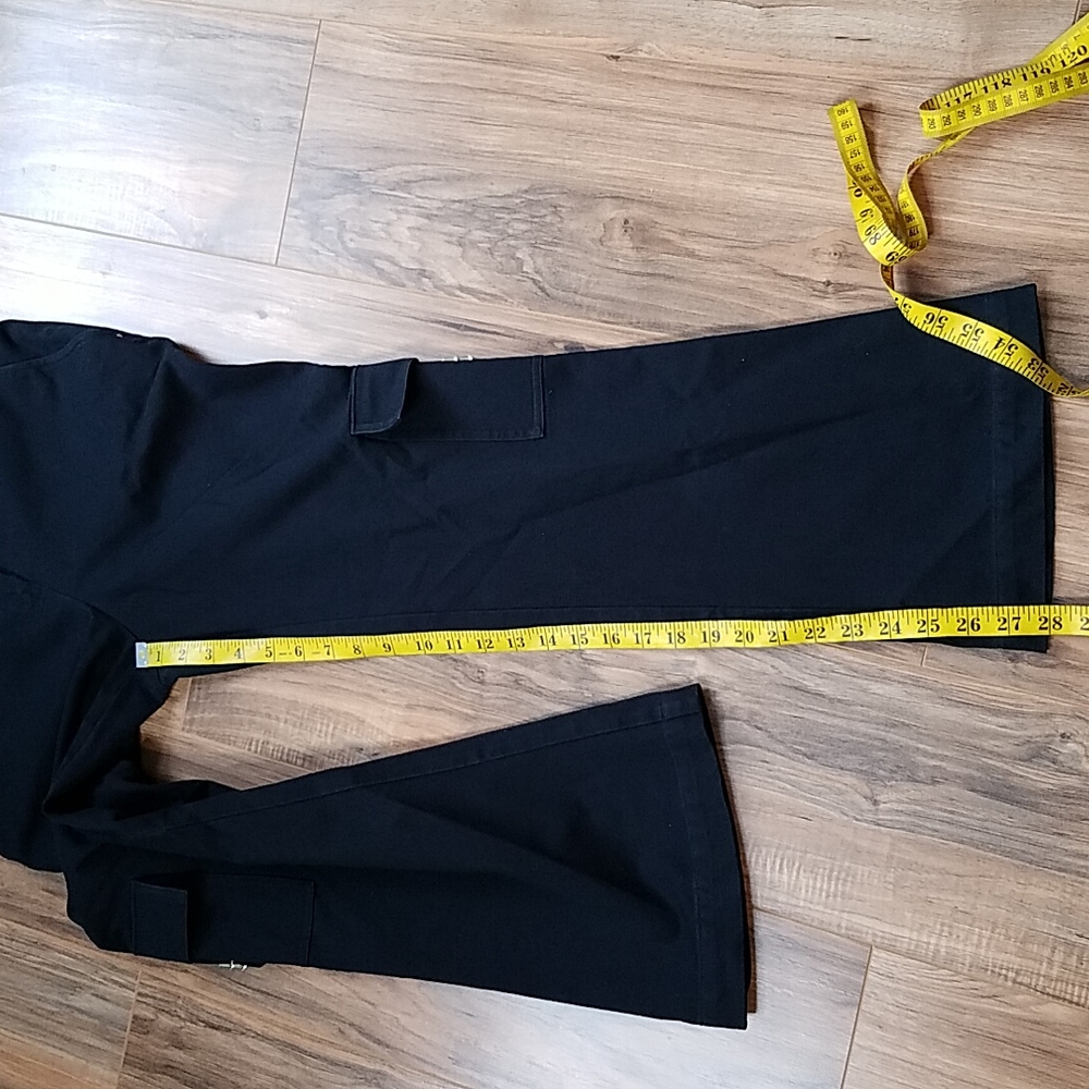 ST JOHN SPORT By Marie Gray Utility Cargo Black Cotton Spandex Pants 4 - Picture 15 of 17
